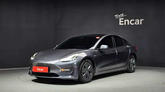 Tesla 3 AWD 2022