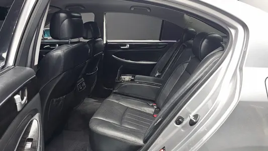 Hyundai 제네시스 BH330 2011 12