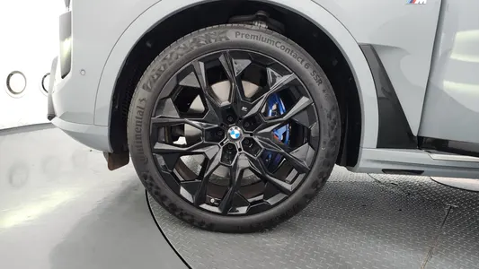 BMW X7 (G07) xDrive 40i M 6 2025 5