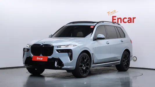 BMW X7 (G07) xDrive 40i M 6 2025