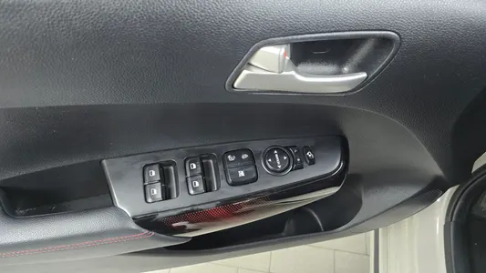 Kia (JA) 2022 17