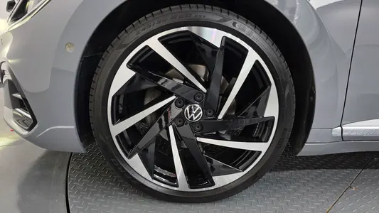 Volkswagen 아테온 2.0 TDI R-LINE 4 2022 4