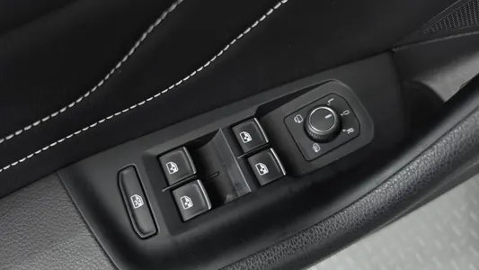 Volkswagen 아테온 2.0 TDI R-LINE 4 2022 37