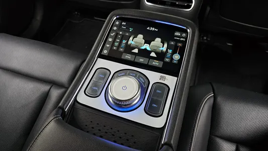 Genesis G90 (RS 4) 3.5 AWD 2022 34