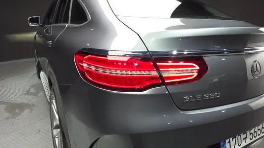 Mercedes-Benz GLE-Class W166 GLE350 d 4MATIC 2018 23