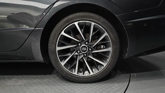 Hyundai (DN8) 2.0 2021 21