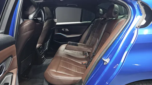 BMW 3 Series (G20) 330e M 2020 10