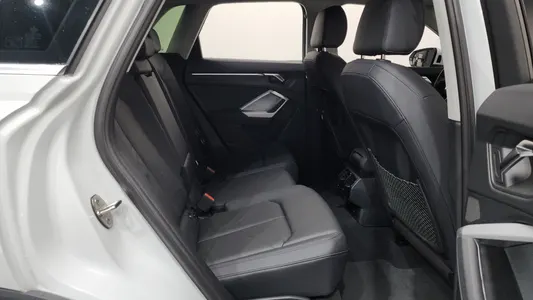 Audi Q3 (F3) 40 TFSI 2025 12