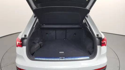 Audi Q3 (F3) 40 TFSI 2025 19