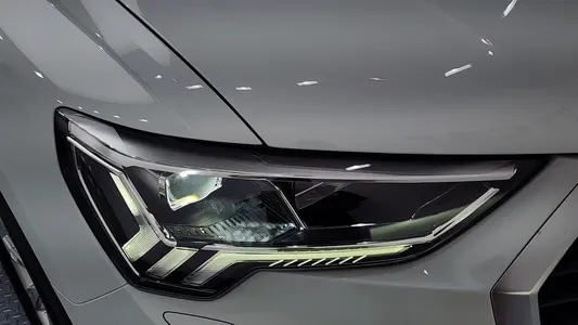 Audi Q3 (F3) 40 TFSI 2025 22