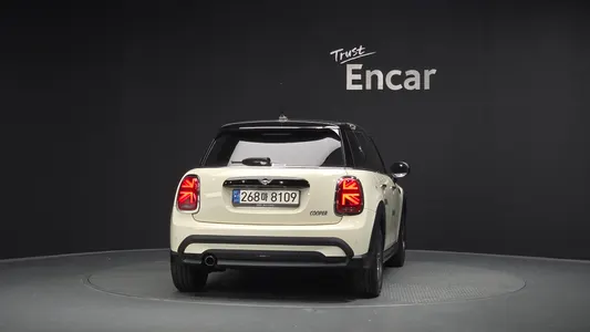 MINI 쿠퍼 5 2021 4