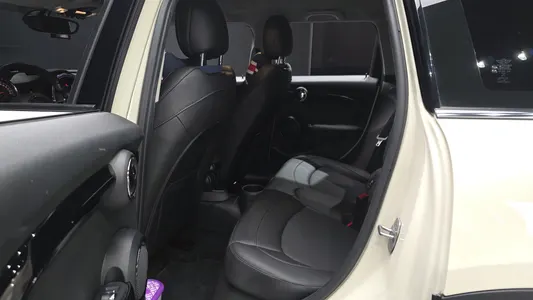 MINI 쿠퍼 5 2021 11