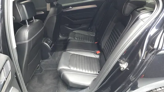 Volkswagen GT(B8) 2.0 TDI 2021 12