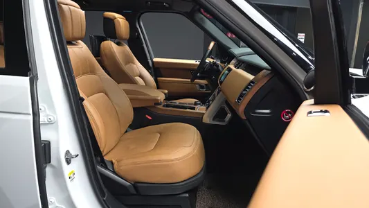Land Rover 4 D350 AB 2021 11