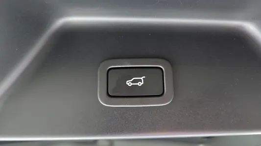 Land Rover 4 D350 AB 2021 27