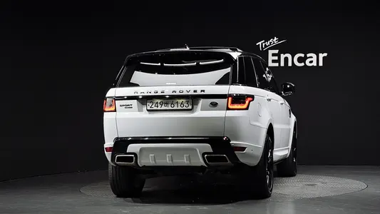 Land Rover 2 3.0 SDV6 HSE 2019 4