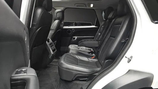 Land Rover 2 3.0 SDV6 HSE 2019 11