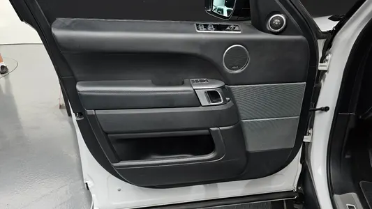 Land Rover 2 3.0 SDV6 HSE 2019 25