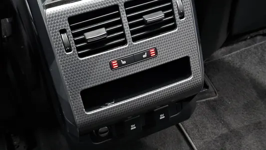 Land Rover 2 3.0 SDV6 HSE 2019 33