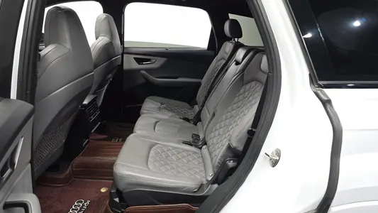 Audi Q7 (4M) 55 TFSI 2023 26