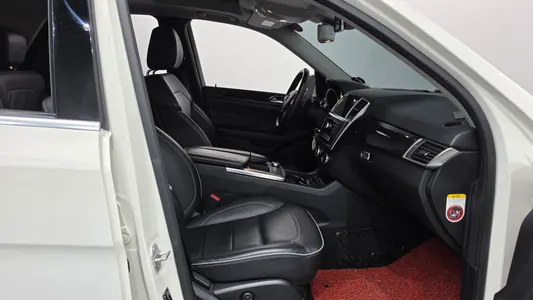 Mercedes-Benz M-Class W166 ML250 4MATIC 2012 11