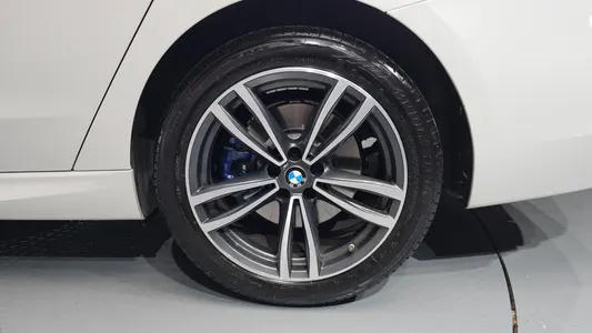 BMW 6 Series GT (G32) 630i xDrive M 2020 21