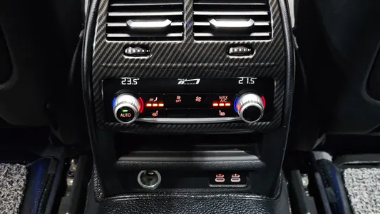 BMW 6 Series GT (G32) 630i xDrive M 2020 28