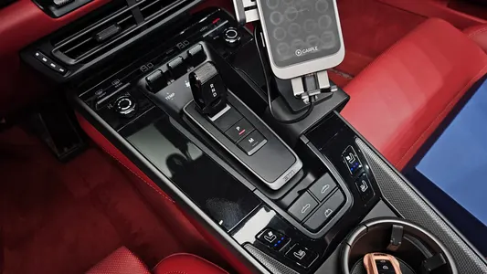 Porsche 911 (992) S 2024 8