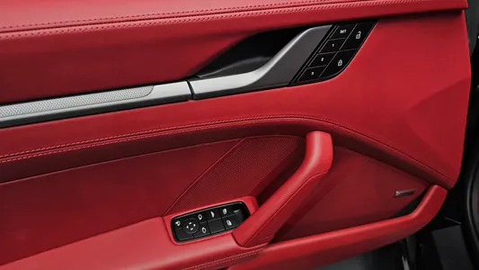 Porsche 911 (992) S 2024 17