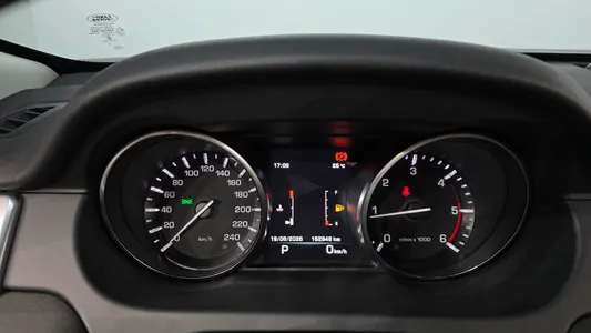Land Rover 디스커버리 스포츠 2.0 TD4 SE 2016 8