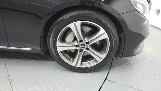 Mercedes-Benz E-Class W213 E300 2019 21