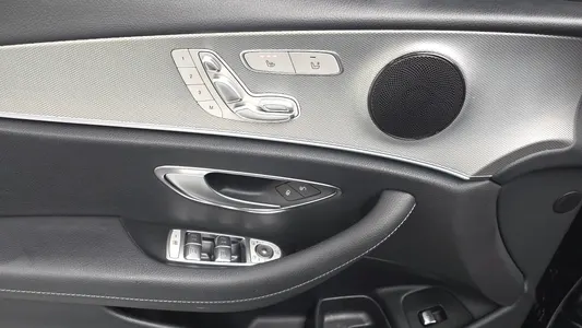 Mercedes-Benz E-Class W213 E300 2019 27