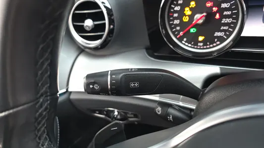 Mercedes-Benz E-Class W213 E300 2019 29