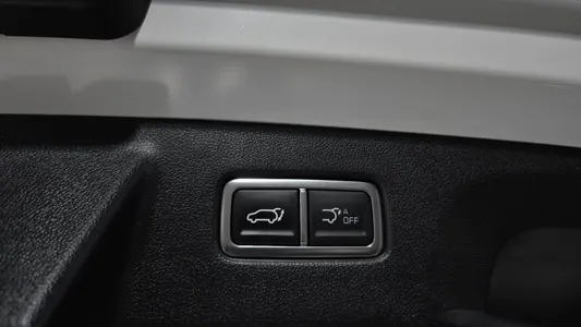 Kia 4 HEV 1.6 2WD 2024 17