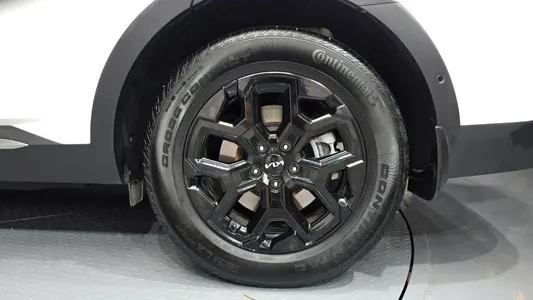 Kia 4 HEV 1.6 2WD 2024 21
