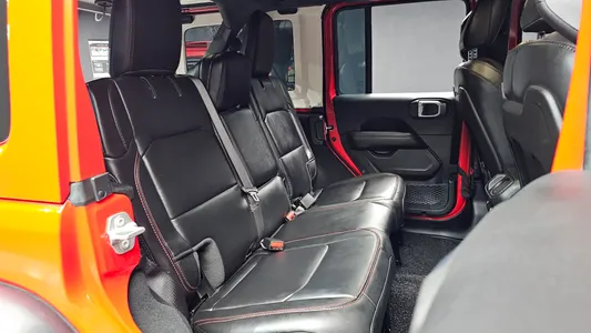 Jeep (JL) 2.0 4 2024 12