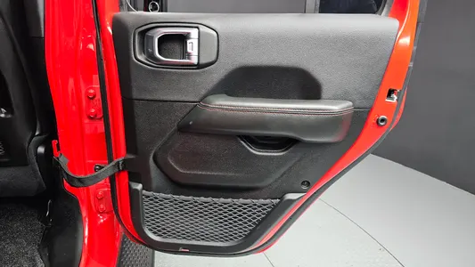 Jeep (JL) 2.0 4 2024 25