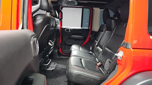 Jeep (JL) 2.0 4 2024 26