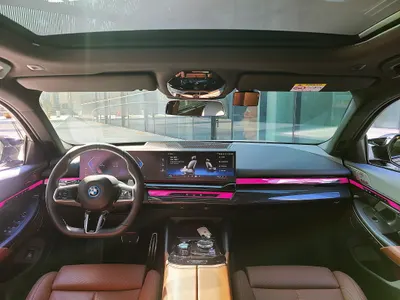 BMW 5 Series (G60) 530e M 2025 5