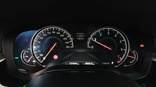 BMW 5 Series (G30) 530i xDrive M 2017 8
