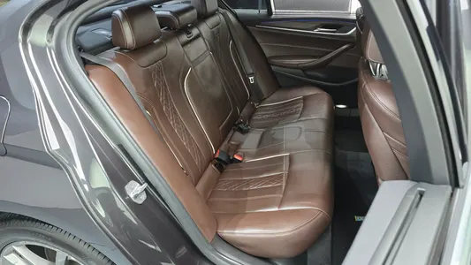 BMW 5 Series (G30) 530i xDrive M 2017 11