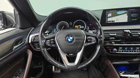 BMW 5 Series (G30) 530i xDrive M 2017 13