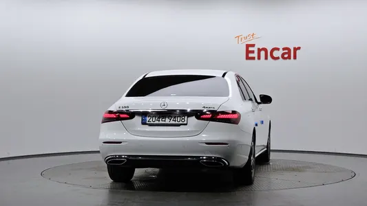 Mercedes-Benz E-Class W213 E350 4MATIC 2021 4