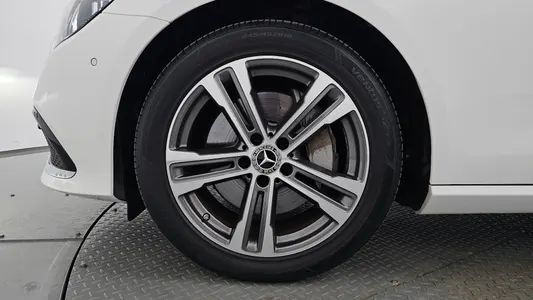 Mercedes-Benz E-Class W213 E350 4MATIC 2021 5