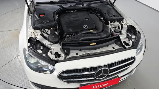 Mercedes-Benz E-Class W213 E350 4MATIC 2021 6