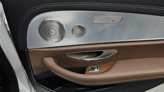 Mercedes-Benz E-Class W213 E350 4MATIC 2021 32