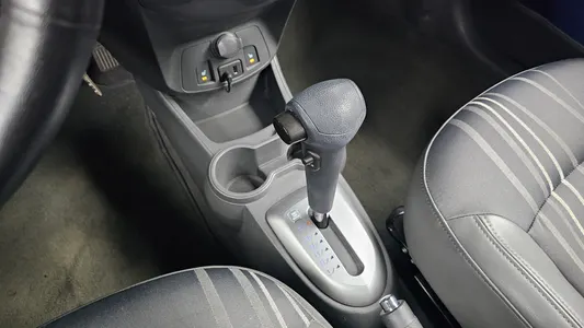 Chevrolet Spark LS 2013 9