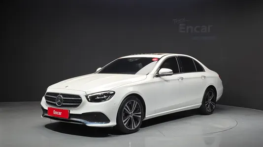 Mercedes-Benz E-Class W213 E250 2022