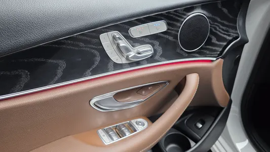 Mercedes-Benz E-Class W213 E250 2022 18