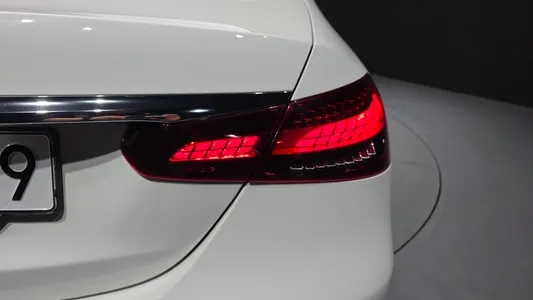 Mercedes-Benz E-Class W213 E250 2022 23